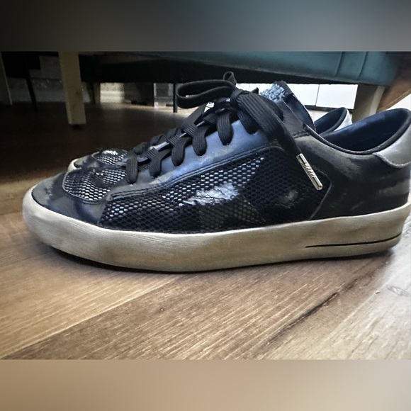 Golden Goose Special edition bought in Milan. Brand new. - Picture 7 of 7